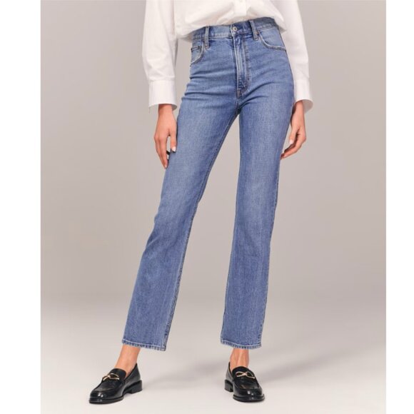 Abercrombie & Fitch Denim - Abercrombie & Fitch Ultra High Rise Ankle Straight Jean, Medium Wash, Size 26/2